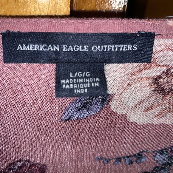 American Eagle Floral Blouse - Picture 2 of 2